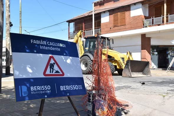 El Municipio inició un plan de bacheo de 7.900 m² en distintos barrios de Berisso