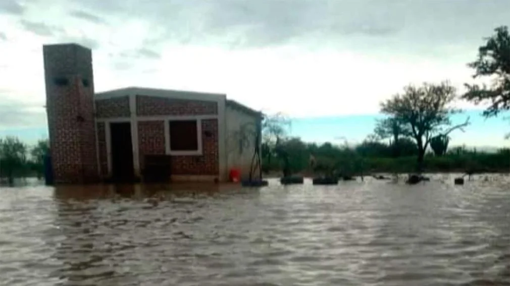 Continúa la cruzada solidaria para asistir a damnificados por inundaciones en Santiago del Estero