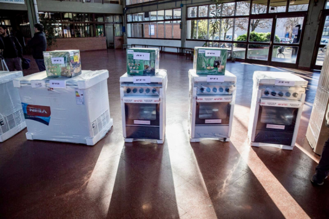 La Provincia refuerza el Servicio Alimentario Escolar con nuevas entregas y apertura de comedores